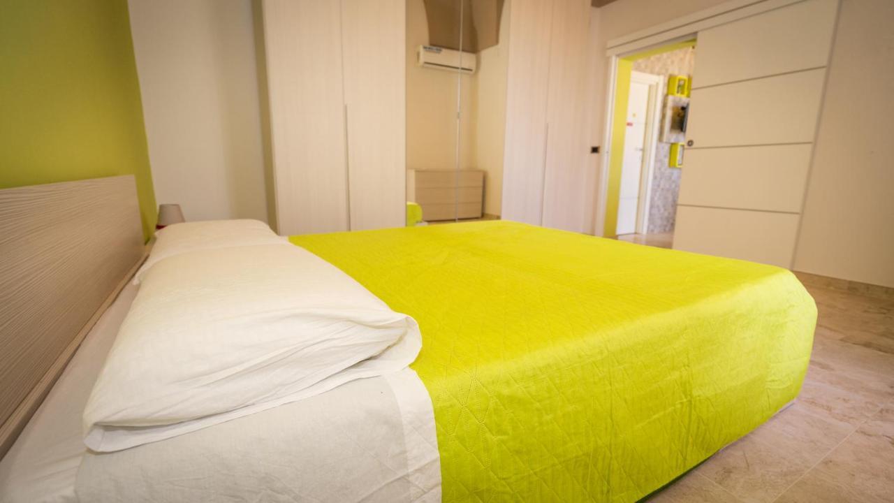 モノーポリ Green House Bed & Breakfast エクステリア 写真